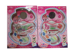 玩具化妝品批發(fā)采購(gòu)指南 781 3BB組合與萬(wàn)鋒玩具廠的優(yōu)勢(shì)解析